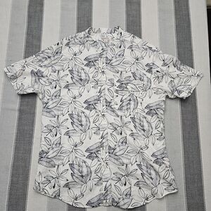 Merona Navy and White Casual Button Down Shirt